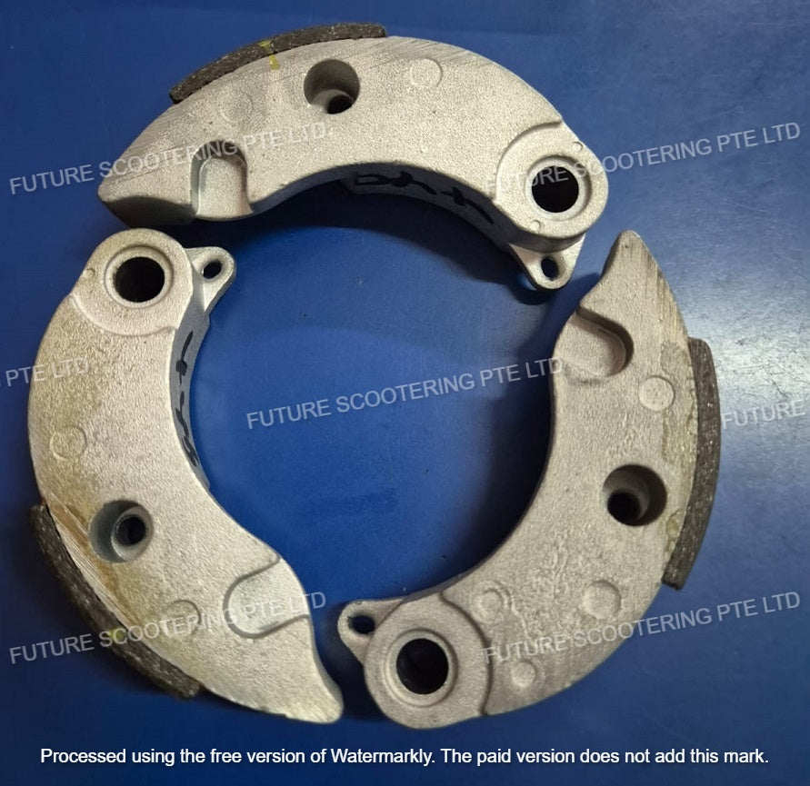 Lambretta V-Special 125 / 200 (2023) Clutch (3pc-set) (Genuine Lambretta Spare Part 20034LMB0000)