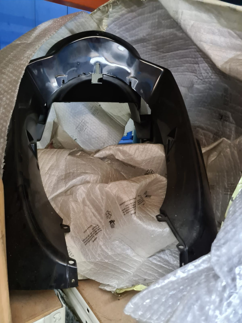 Piaggio X8 Front Shield Black 6209090090